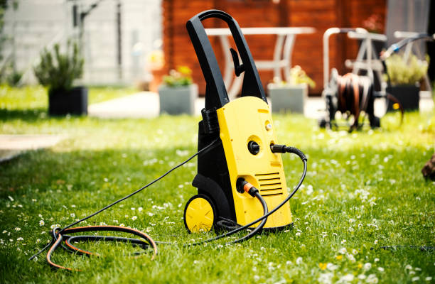 Professional Pressure Washing Services in Cotulla, TX